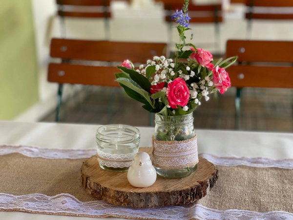 Biergarten-Deko im Gasthaus zum Adler